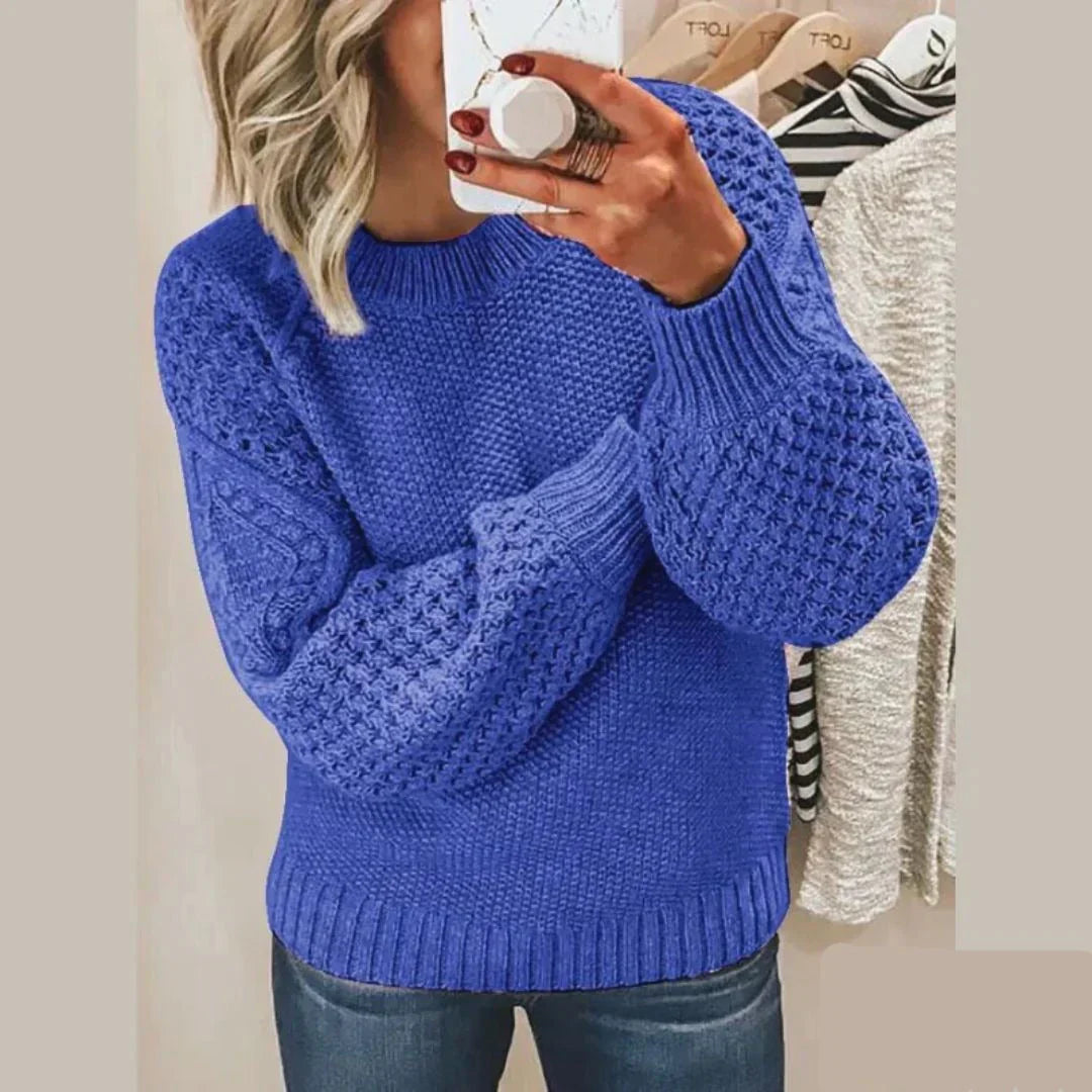 Kelly - Classic Knitted Sweater