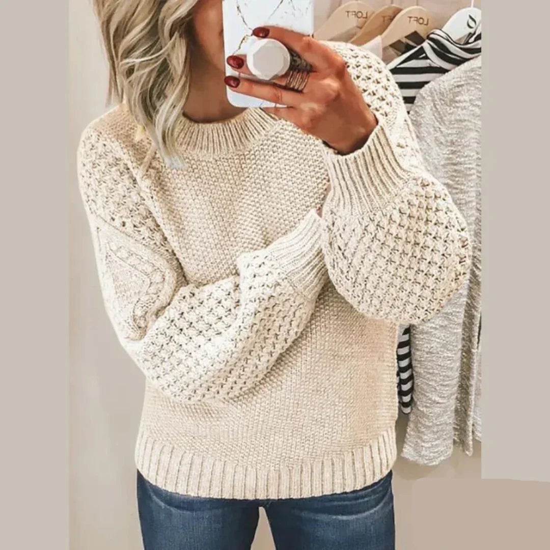 Kelly - Classic Knitted Sweater