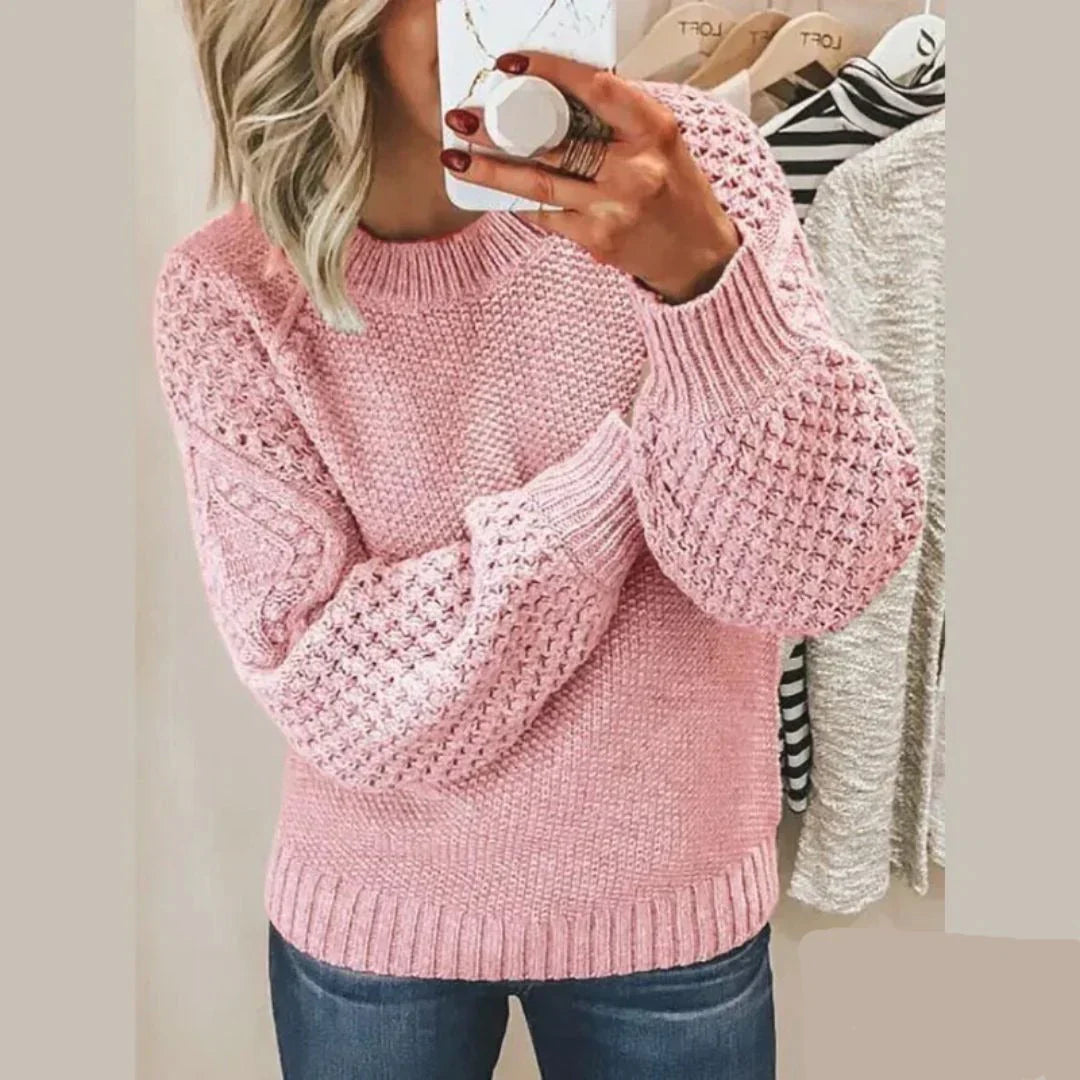 Kelly - Classic Knitted Sweater