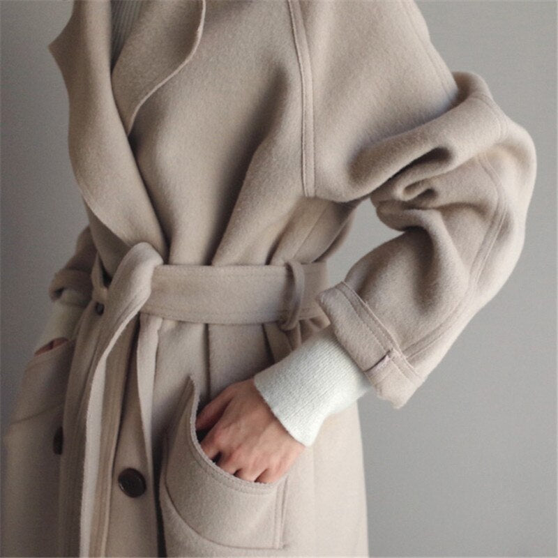 Laura | Elegant trench coat